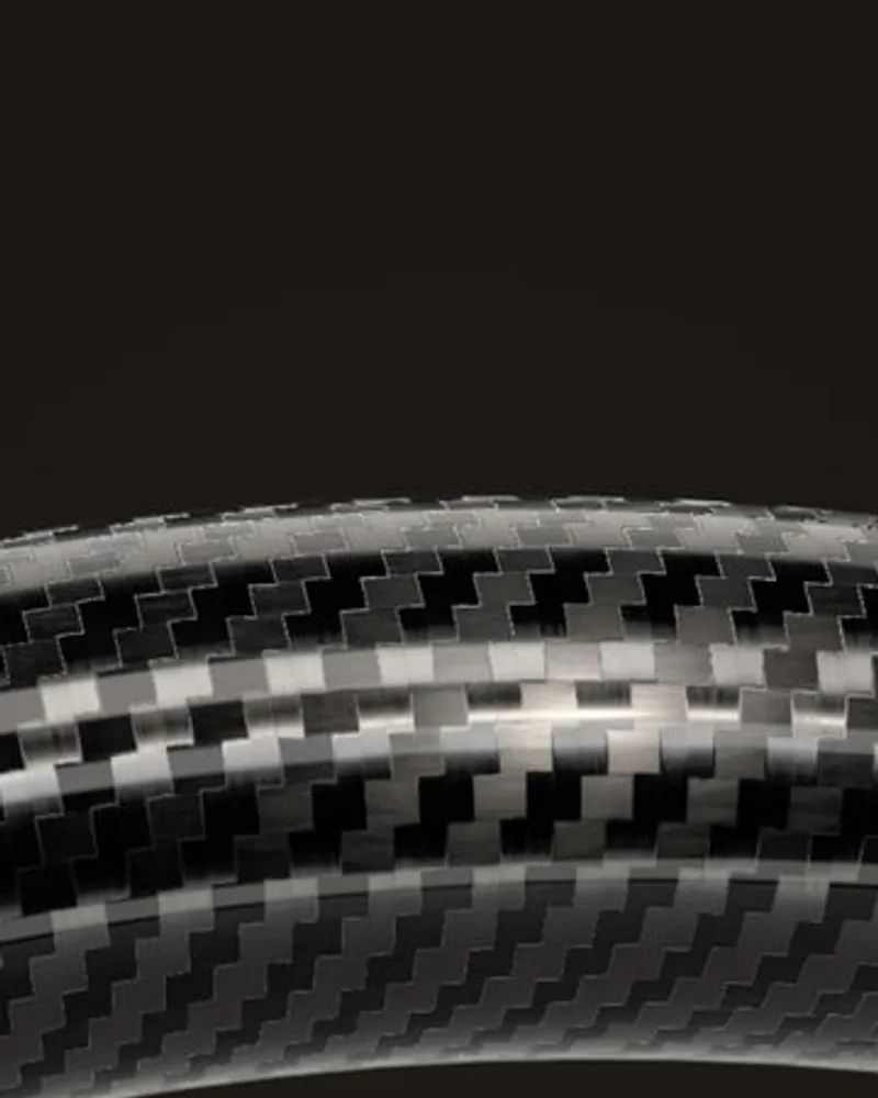 3K carbon on the rim of one of our wheels, render